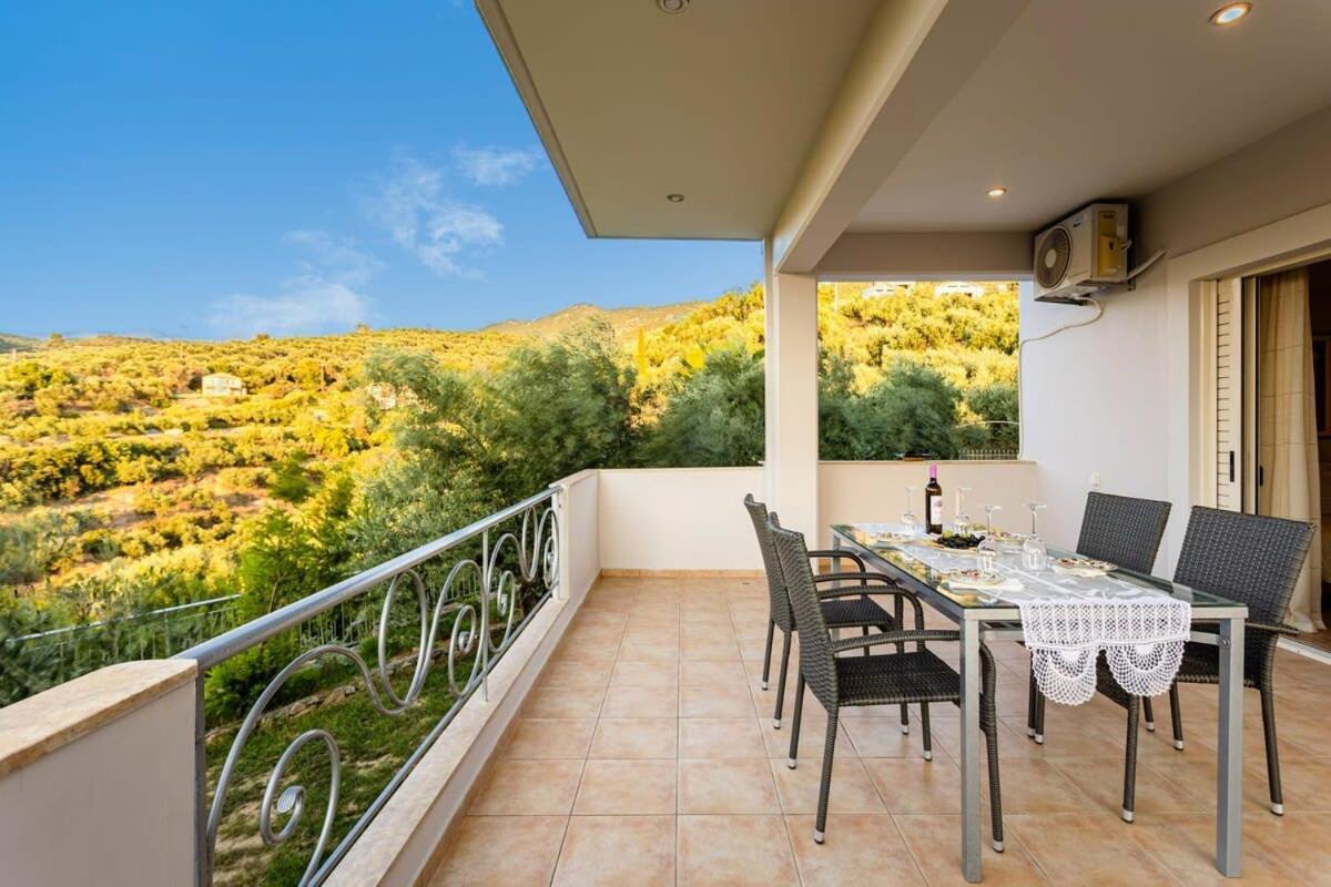 Kitries Summer Getaway - Eden Cozy Suite Kitriai Exterior photo